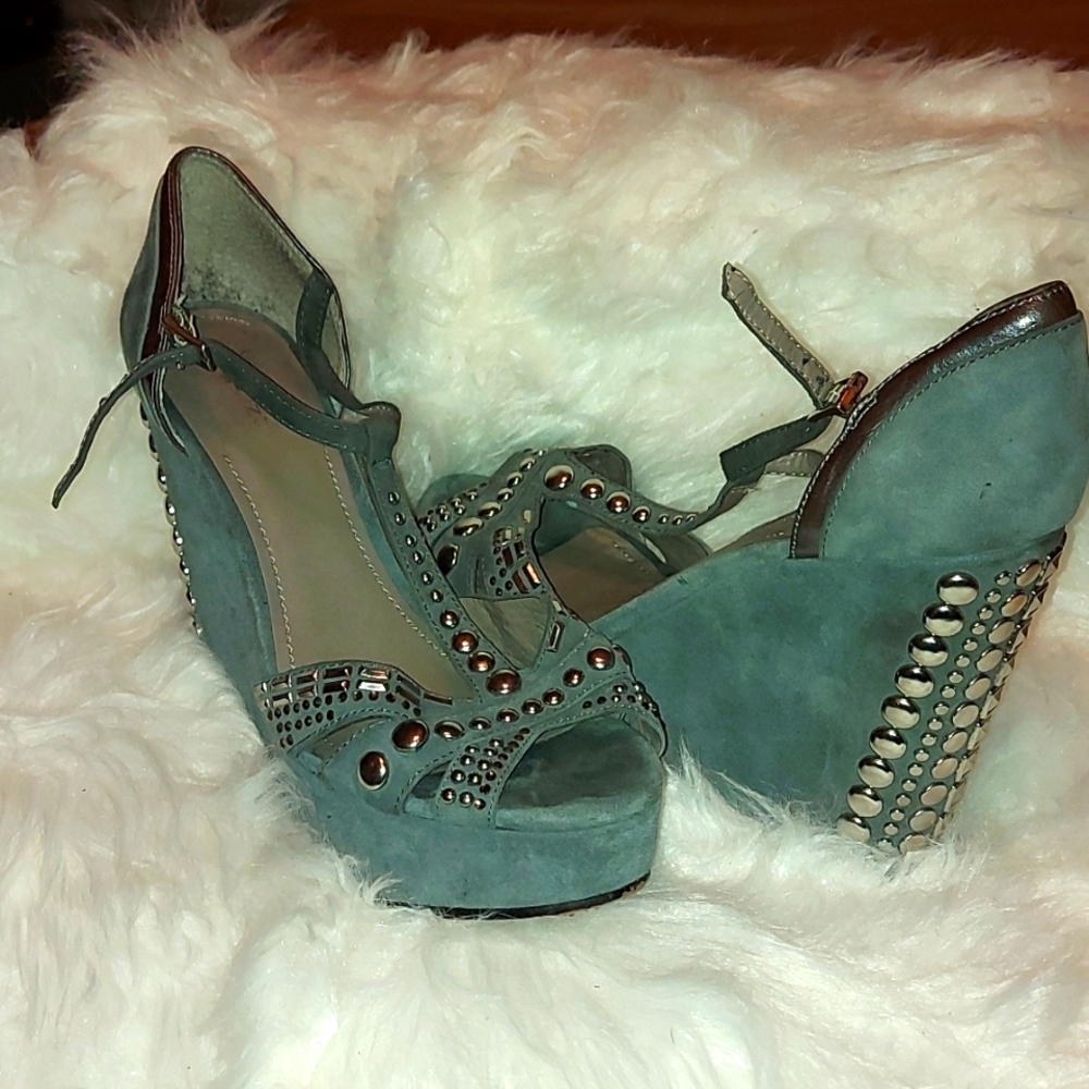 Vince Camuto